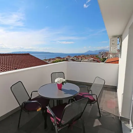 Turic Apartment *